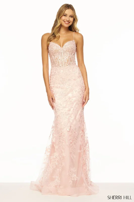 Chic Trends Unveiled Sherri Hill 56252 Dresses