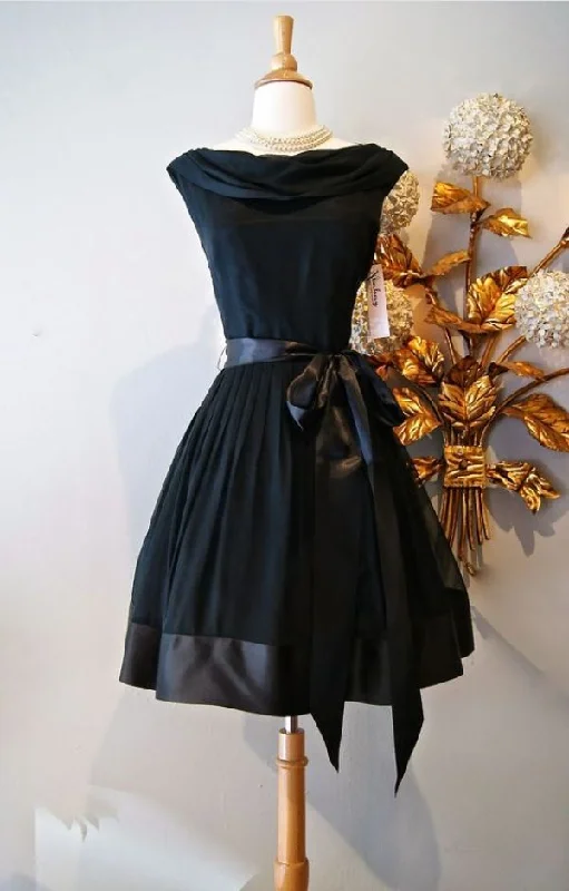 Women's Casual Dresses 1950s Vintage Prom Dress, Black Prom Gowns, Mini Short Homecoming Dress S2650 Women's Casual Dresses 1950s Vintage Prom Dress, Black Prom Gowns, Mini Short Homecoming Dress S2650