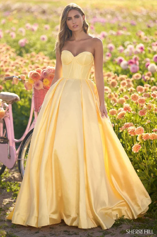 Limited Stock, Big Discounts Sherri Hill 56133 Dresses
