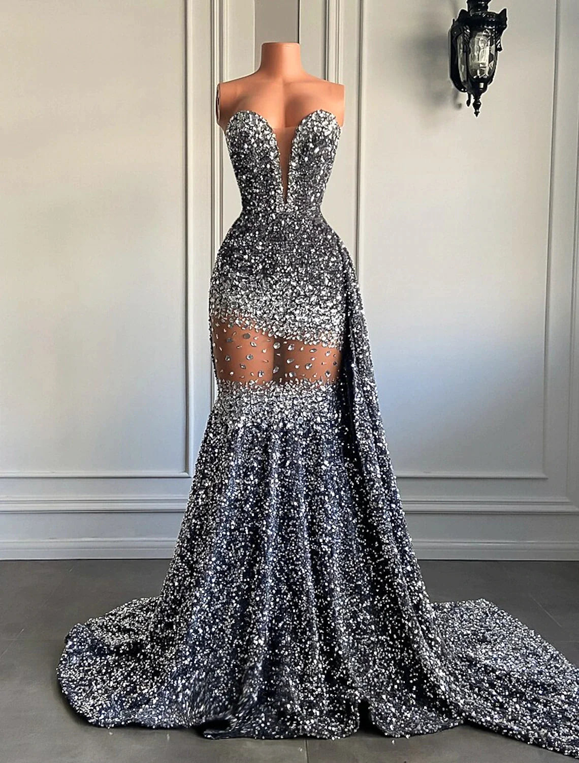 Women's Trendy Garments Mermaid / Trumpet Evening Gown Sparkle & Shine Dress Formal Court Train Sleeveless Strapless African American Sequined with Beading Sequin Women's Trendy Garments Mermaid / Trumpet Evening Gown Sparkle & Shine Dress Formal Court Train Sleeveless Strapless African American Sequined with Beading Sequin