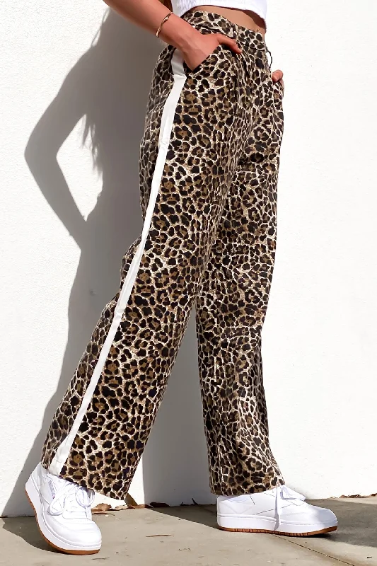 Comfortable Garments For Women Lucas Denim Jean Leopard