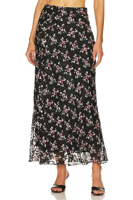 Online Boutique Clothing Sumi Skirt In Autumn Day