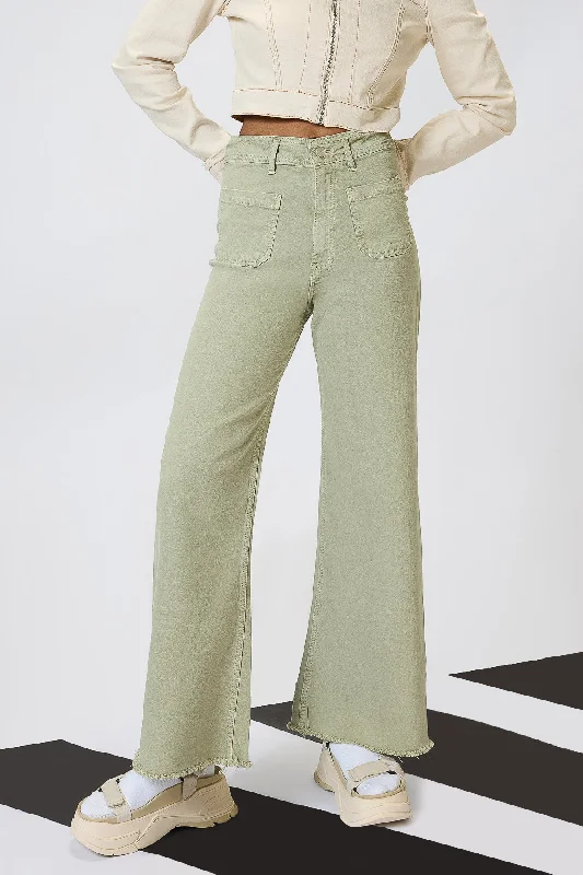 Modern Women's Wardrobe Essentials Khaki Marine Fit Jeans