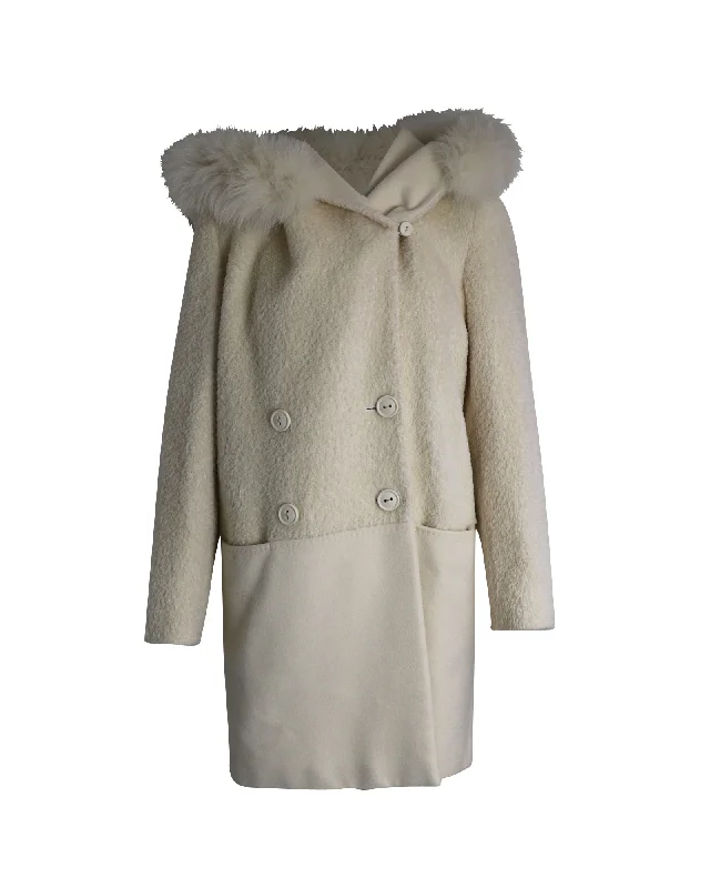 Stylish Loungewear for Women Max Mara Vicky Double-Breasted Coat in White Alpaca Blend Stylish Loungewear for Women Max Mara Vicky Double-Breasted Coat in White Alpaca Blend