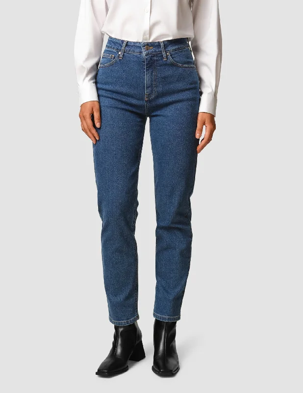 Women's Professional Apparel Jeans Tapered Medium Blue