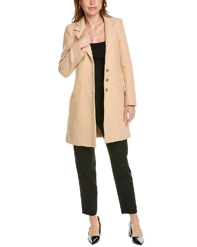 Stylish Women's Outfit Patrizia Pepe Coat