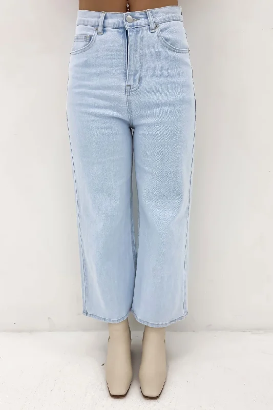 Women's Contemporary Apparel Sandy Jean 96 Bleached Wash