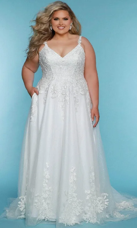 Women's Activewear Outfit Sydney's Closet Bridal SC5322 - Sleeveless Floral Lace Applique Gown Women's Activewear Outfit Sydney's Closet Bridal SC5322 - Sleeveless Floral Lace Applique Gown