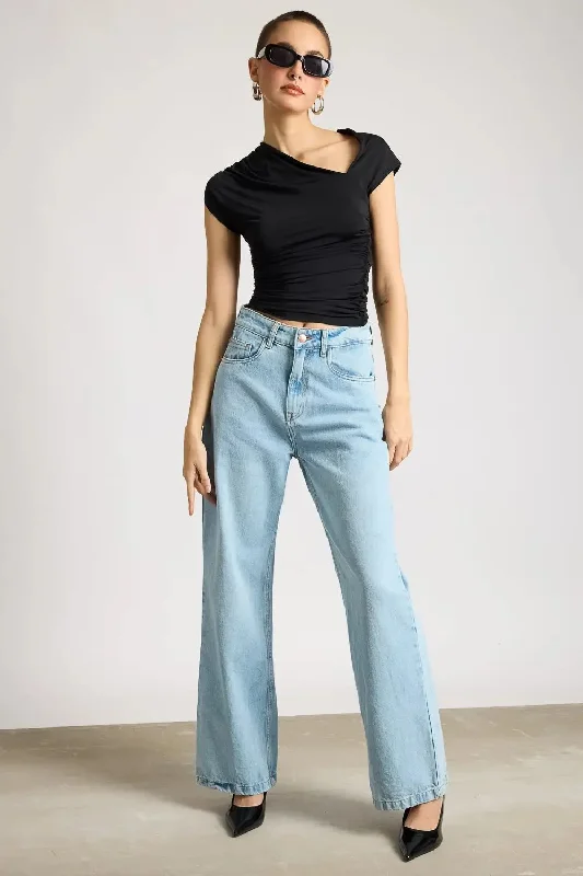 Women's Date Night Outfit Denim Skyline Straight Jeans