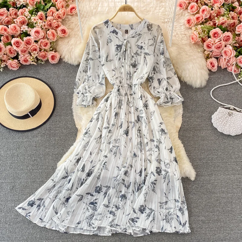 Women's Chic Outerwear Attire Round Neck Chiffon floral Pleated Dress  3364