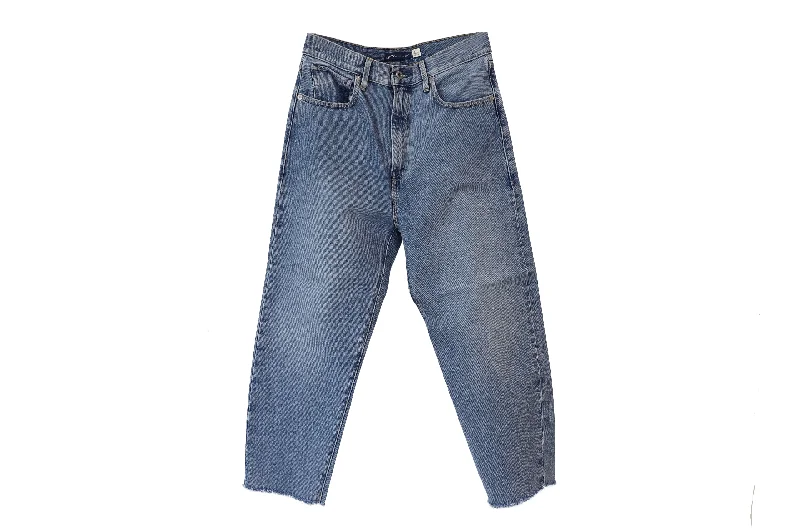 Women's Evening Clothing Levi's Barrel Cropped Jeans in Blue Cotton Denim