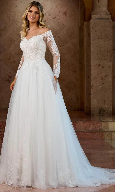 Women's Weekend Outfit Rachel Allan Bridal RB2186 - Floral Lace A-Line Bridal Gown