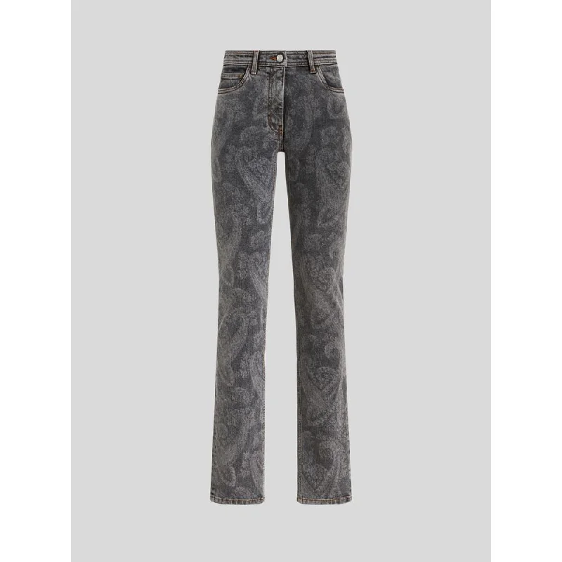 Chic Women's Attire SKINNY JEANS WITH PAISLEY