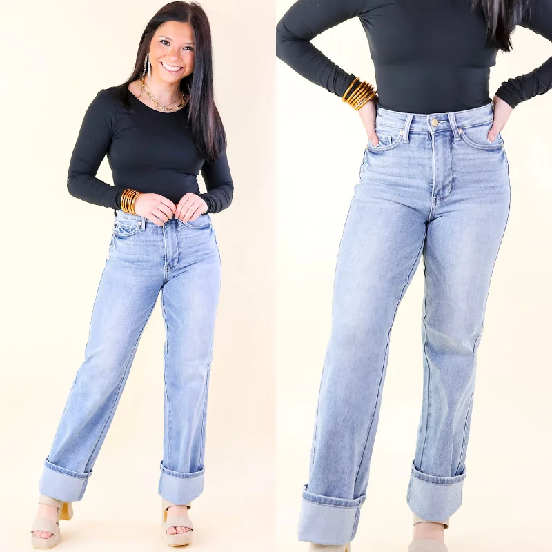 Online Boutique Clothing Judy Blue | Essential Ease Tummy Control Straight Leg Jeans in Medium Wash Online Boutique Clothing Judy Blue | Essential Ease Tummy Control Straight Leg Jeans in Medium Wash